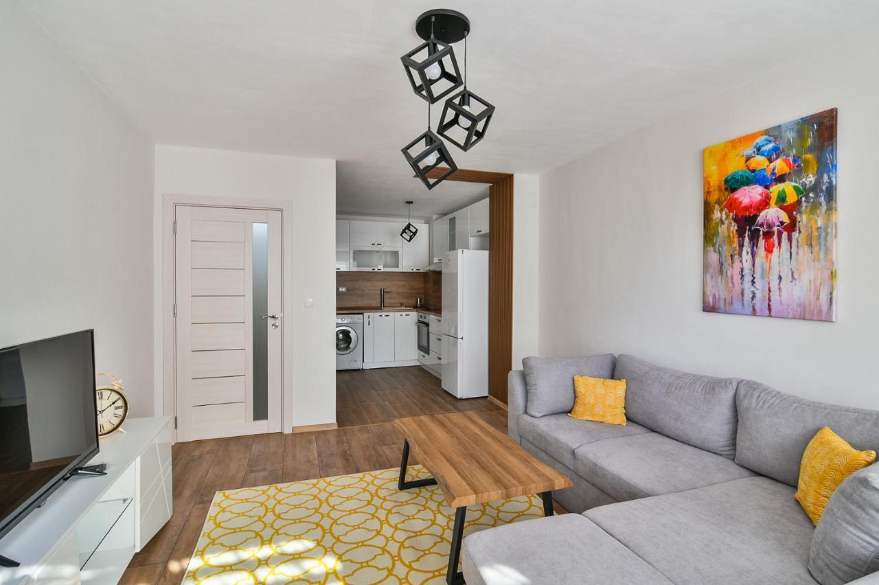 Top Location Flats In Varna Exterior foto
