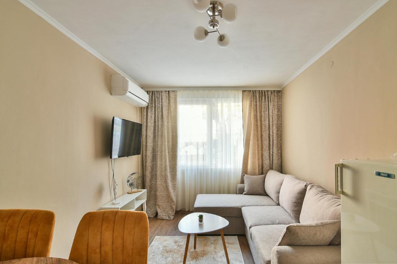 Top Location Flats In Varna Exterior foto